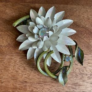 Vintage white flower vines leaves gems metal pin